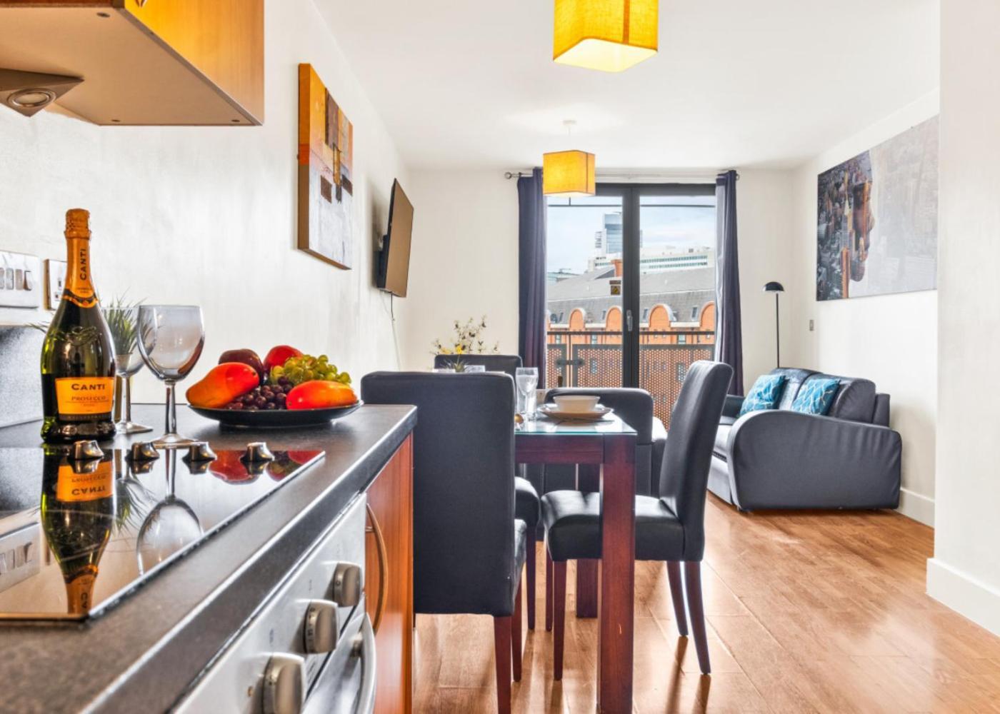 Chinatown - One Bed - Balcony - Secure Parking - Fast Wifi - Birmingham City Centre - 49A Luaran gambar